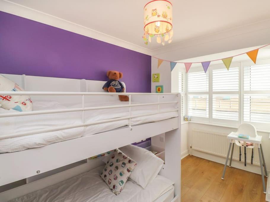 Stunning Seaviews - Beach House - Jacuzzi Bath Tub Littlestone-on-Sea Exterior photo