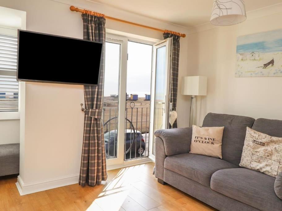 Stunning Seaviews - Beach House - Jacuzzi Bath Tub Littlestone-on-Sea Exterior photo