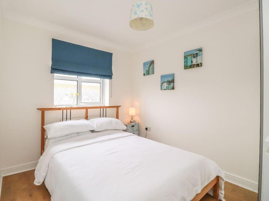 Stunning Seaviews - Beach House - Jacuzzi Bath Tub Littlestone-on-Sea Exterior photo